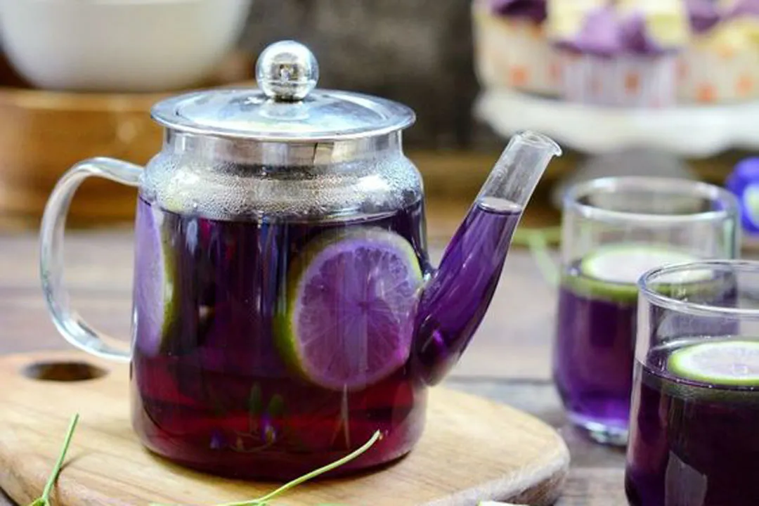 طرز تهیه و مواد لازم دمنوش گل گاوزبان