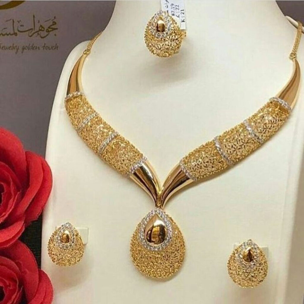 سرویس طلای زنانه شیک