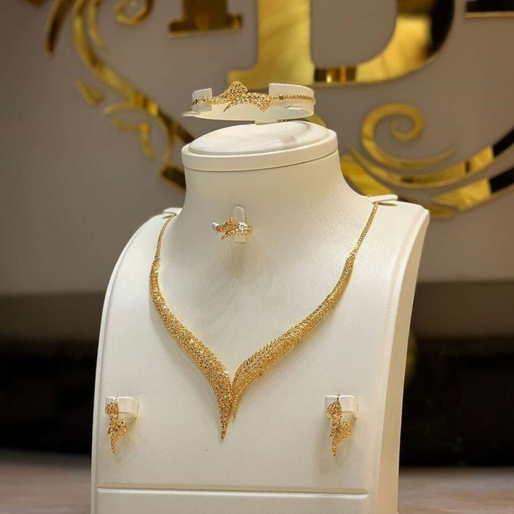سرویس طلای زنانه خاص