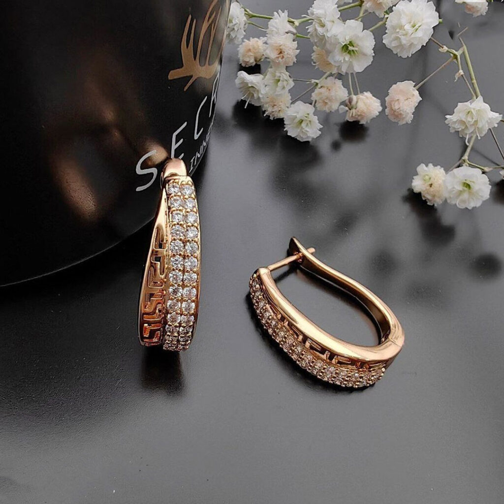 گوشواره حلقه ای نگینی