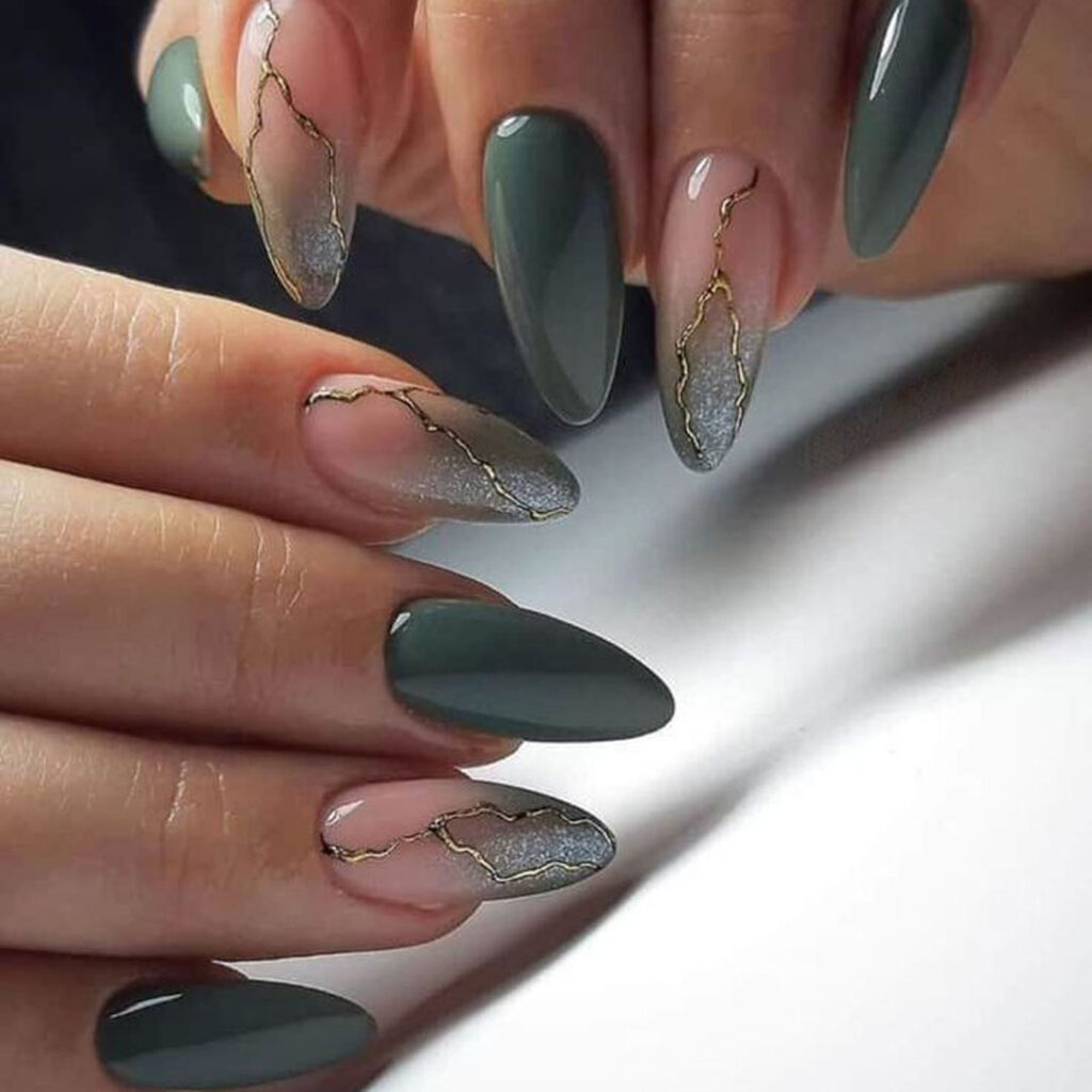 طراحی ناخن با طرح ماربل سبز زیبا