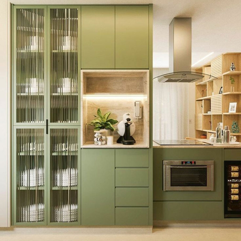 طراحی بوفه آشپزخانه شیشه ای