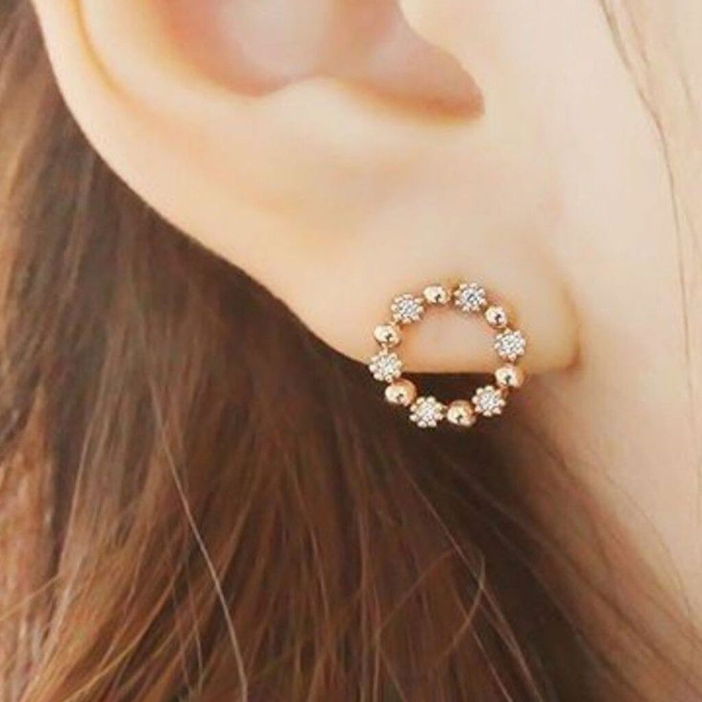 گوشواره میخی ظریف دخترانه گرد
