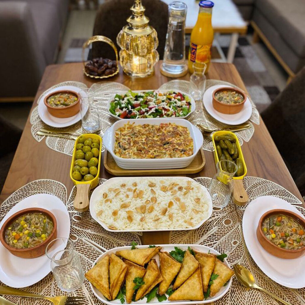 بهترین دیزاین سفره افطاری ماه رمضان