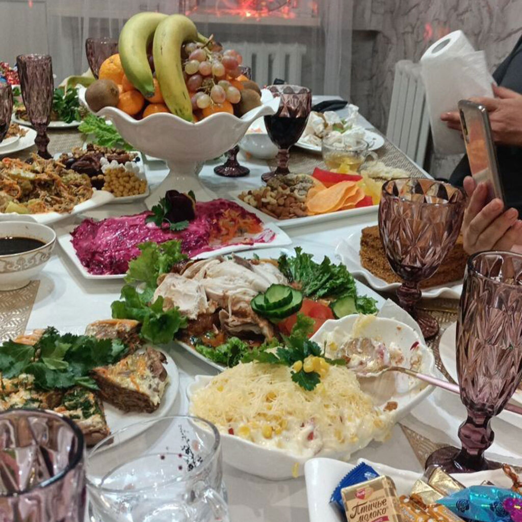 زیباترین چیدمان میز افطاری