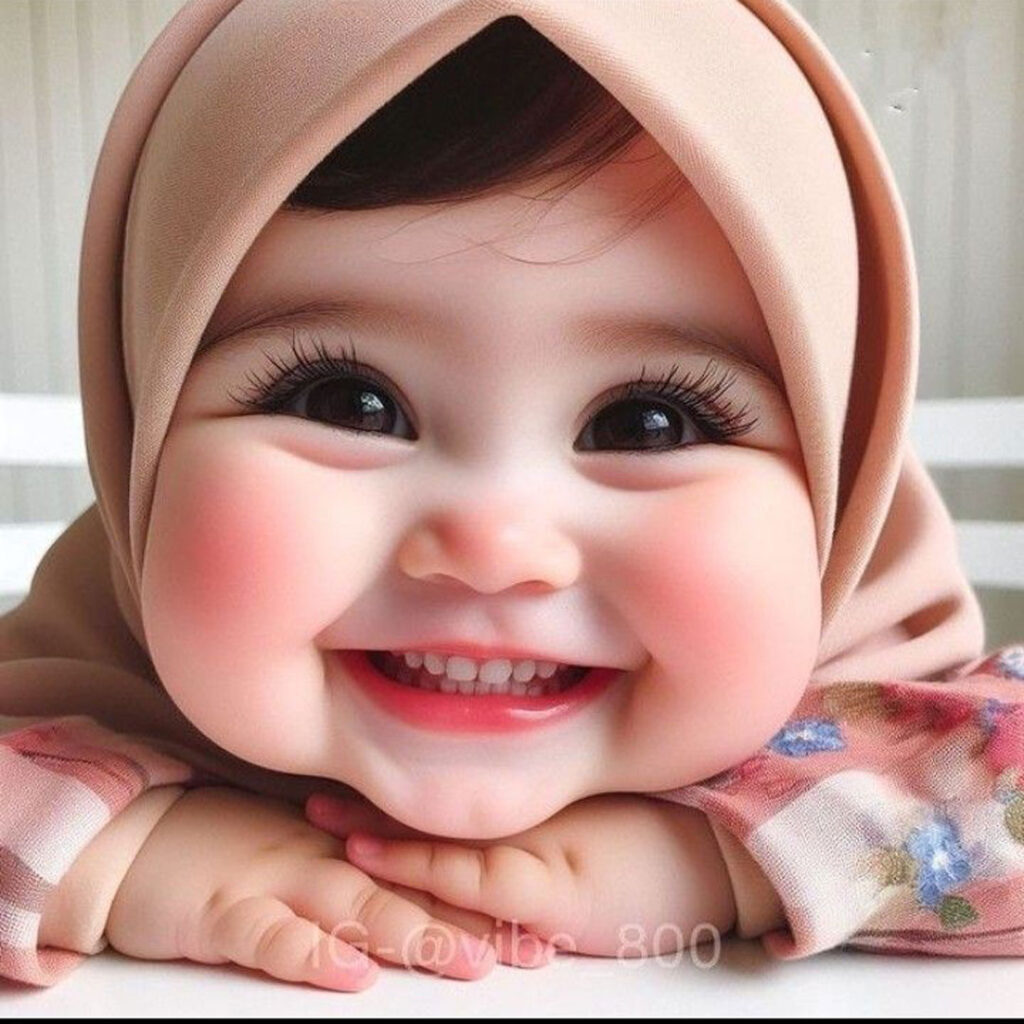 تصویر پروفایل کارتونی دخترانه خوش خنده