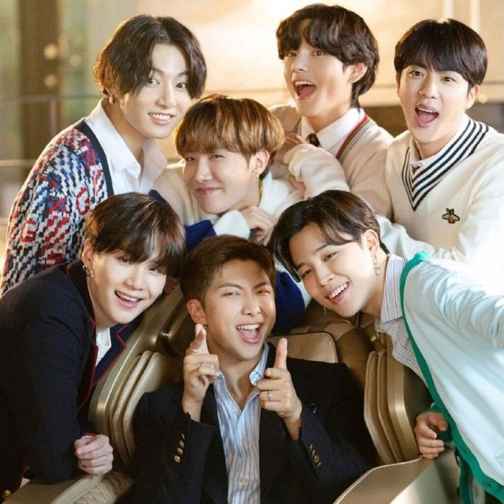 عکس‌ گروهی BTS فانتزی