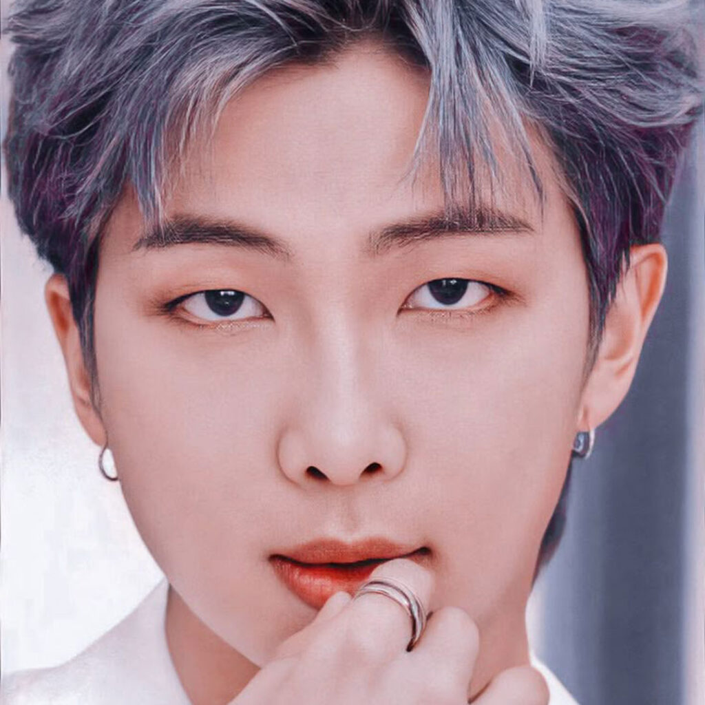 عکس‌ جذاب RM از BTS  