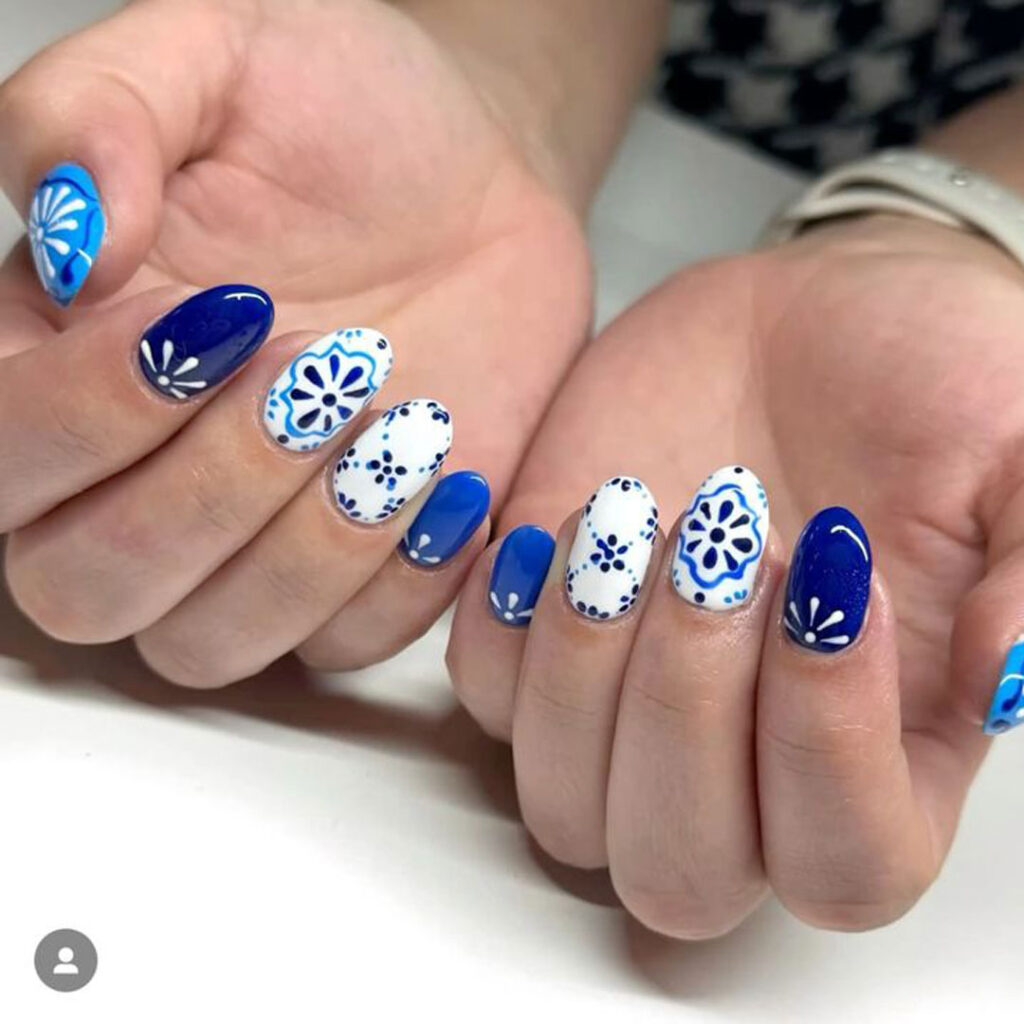 دیزاین ناخن یونانی زیبا
