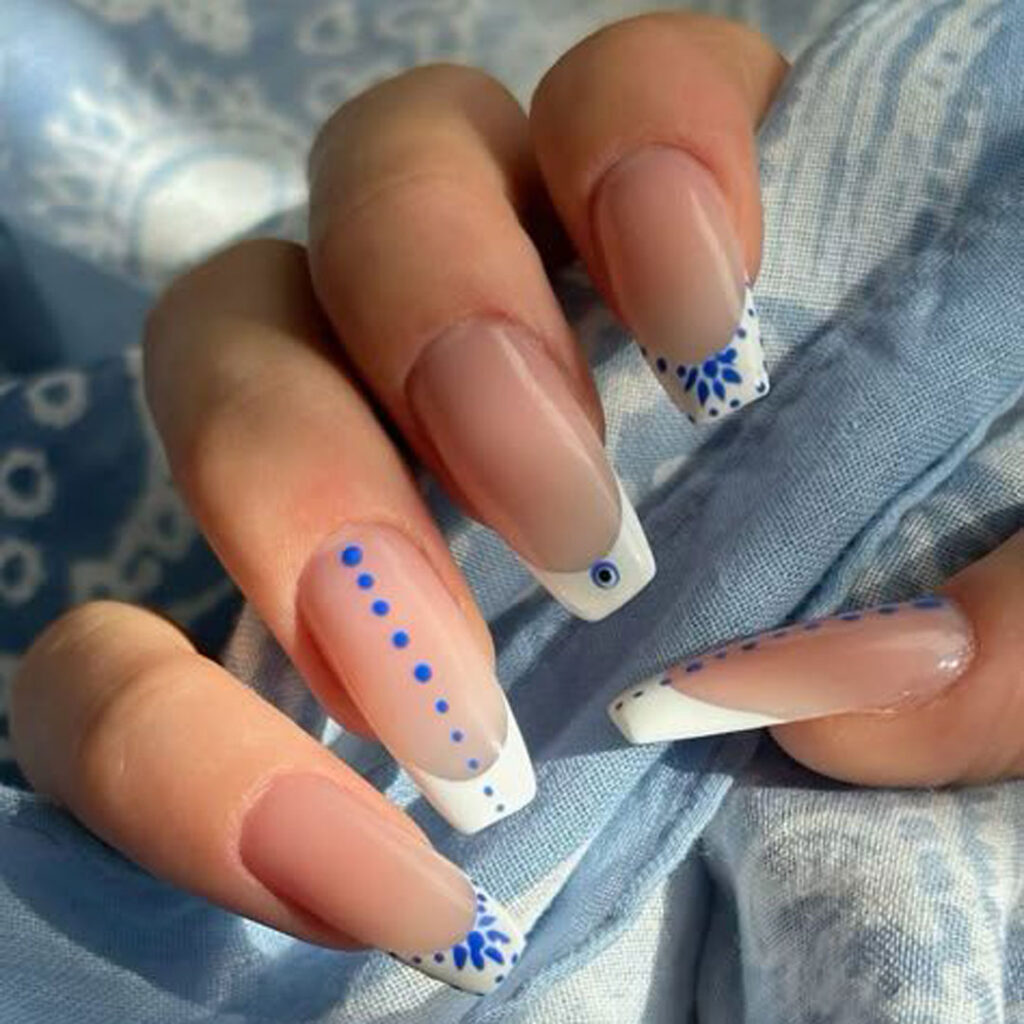 دیزاین ناخن یونانی مینیمال