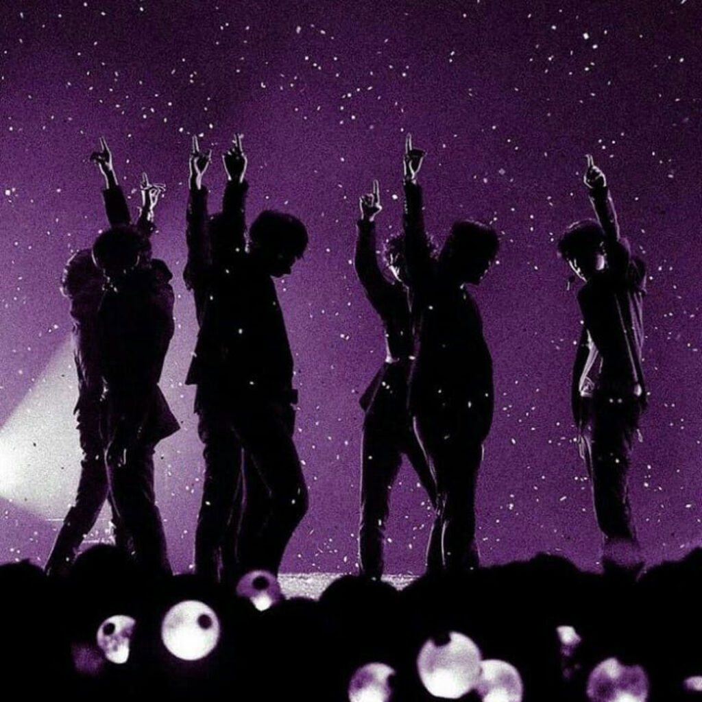 عکس والپیپر BTS با تم بنفش جذاب