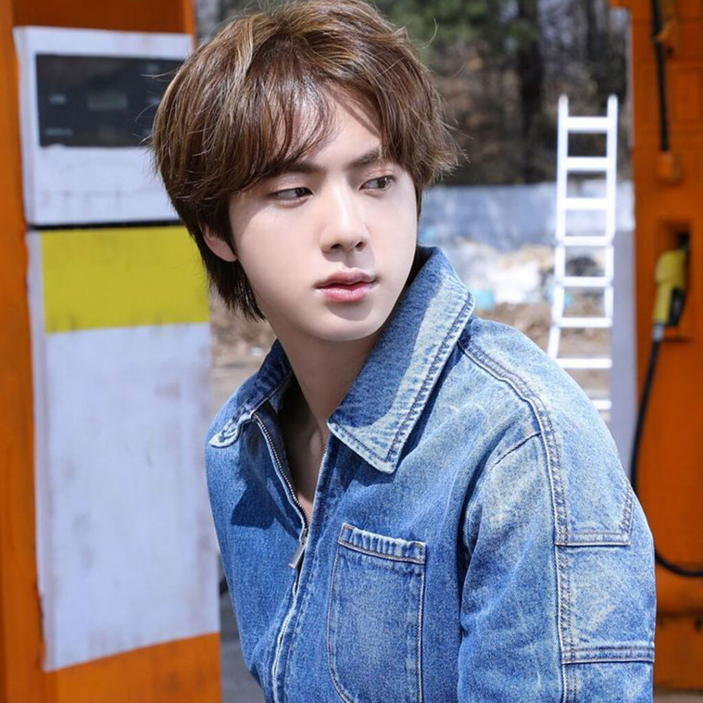 عکس‌ شیک جین BTS  