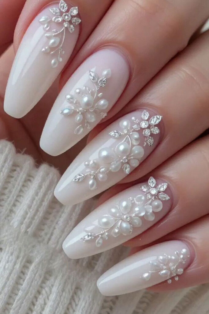  ناخن عروس: زیباترین طراحی‌ها برای روز خاص زندگی شما💅