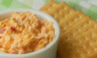 طرز تهیه کرم پنیر تند جنوبی با فلفل هالوپینو