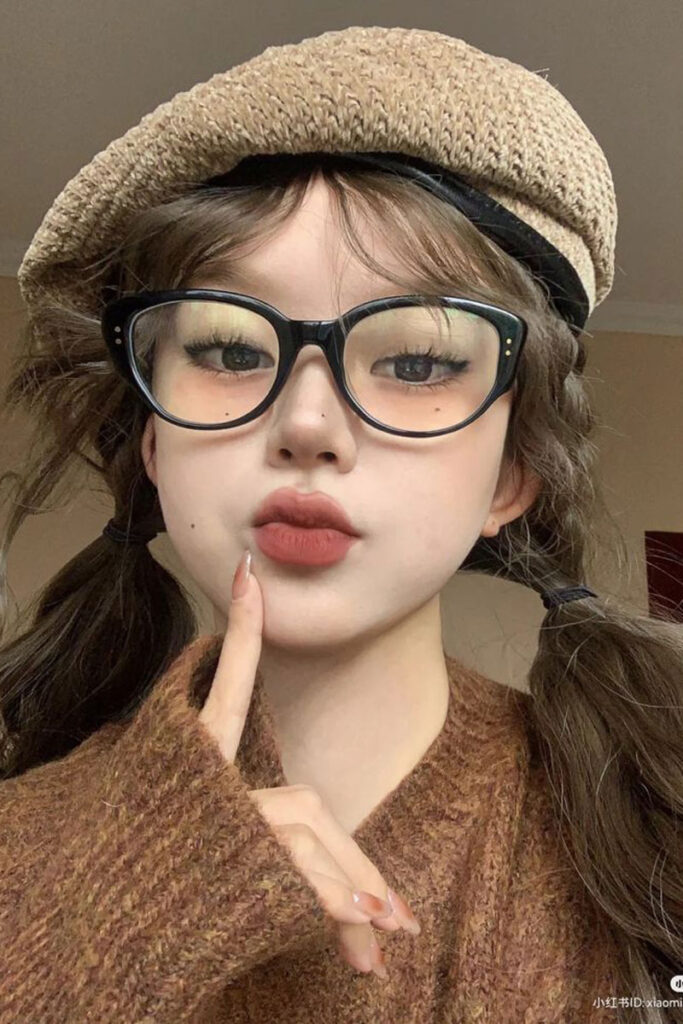 آرایش کیوت کره‌ ای؛ سبک ملایم و دخترونه‌ ای که دلتو می‌ بره! 💄🌸