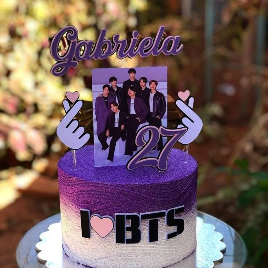 زیباترین کیک BTS