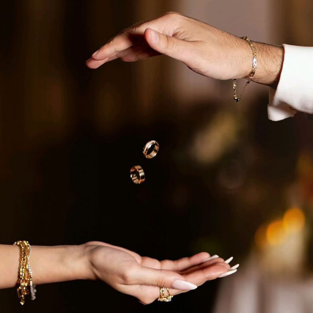 زیباترین ژست عکاسی روز عروسی
