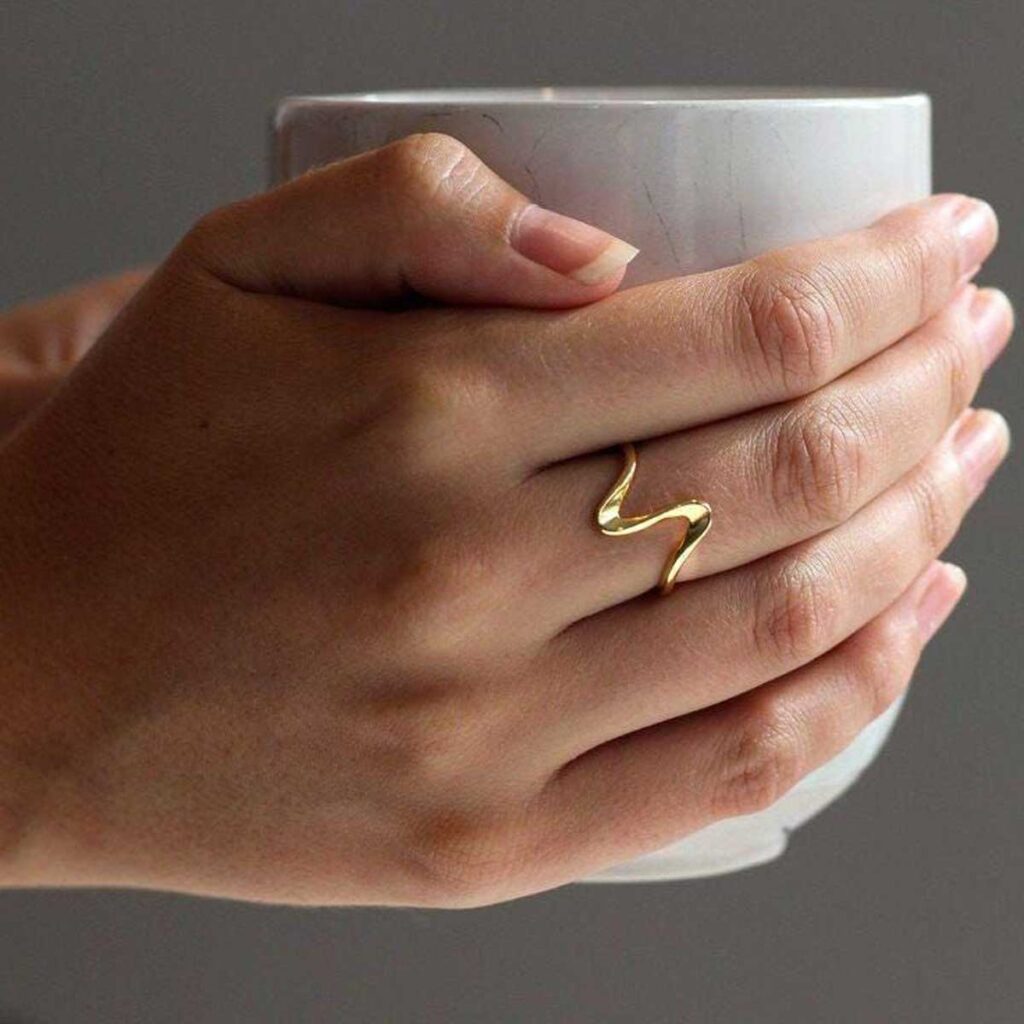 10 مدل انگشتر ساده و مینیمال که این ماه ترند شدن 💍