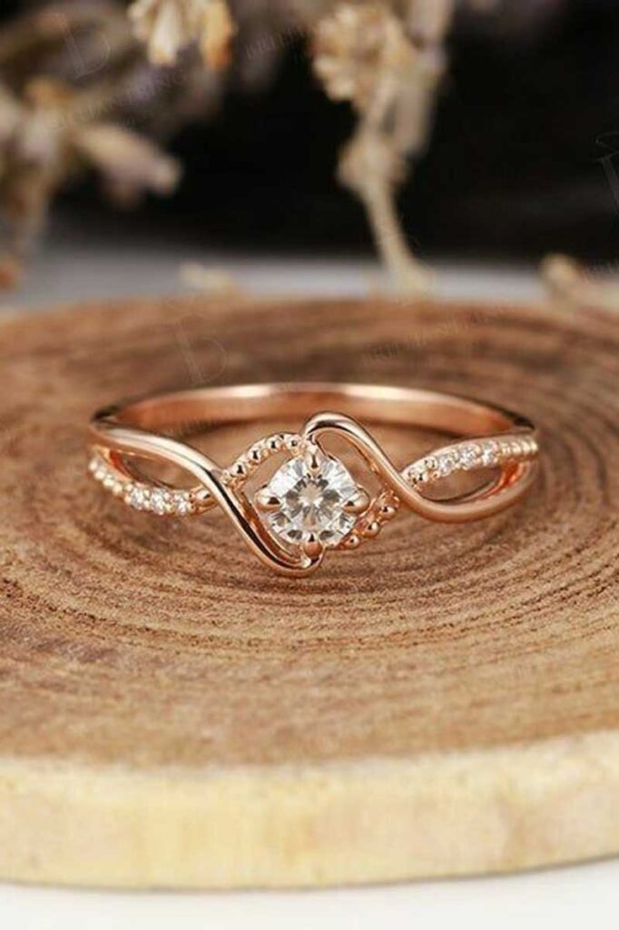 10 مدل انگشتر ساده و مینیمال که این ماه ترند شدن 💍