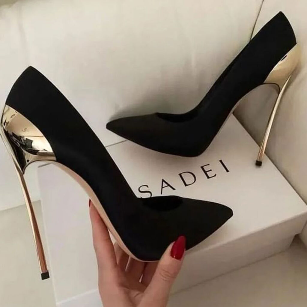 کفش پاشنه بلند جذاب