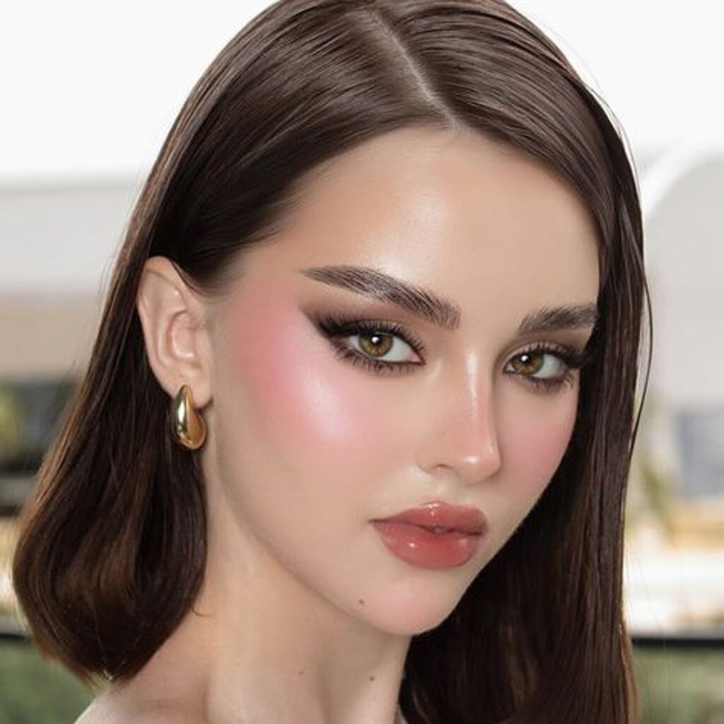 آرایش دخترانه شیک و زیبا