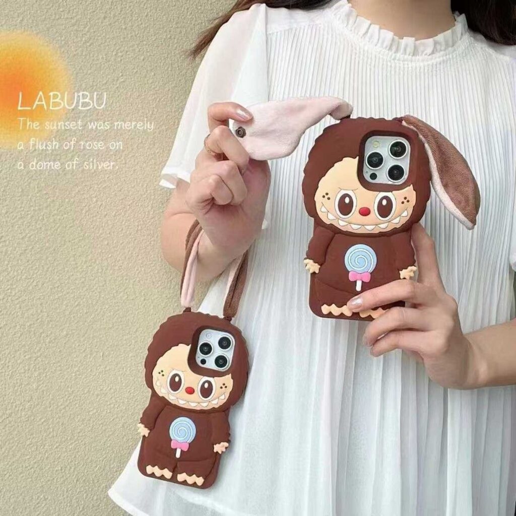 📱 جدیدترین مدل‌ های قاب گوشی با طرح لابوبو Labubu در سال 2025 که نمی‌ تونی ازشون دل بکنی!