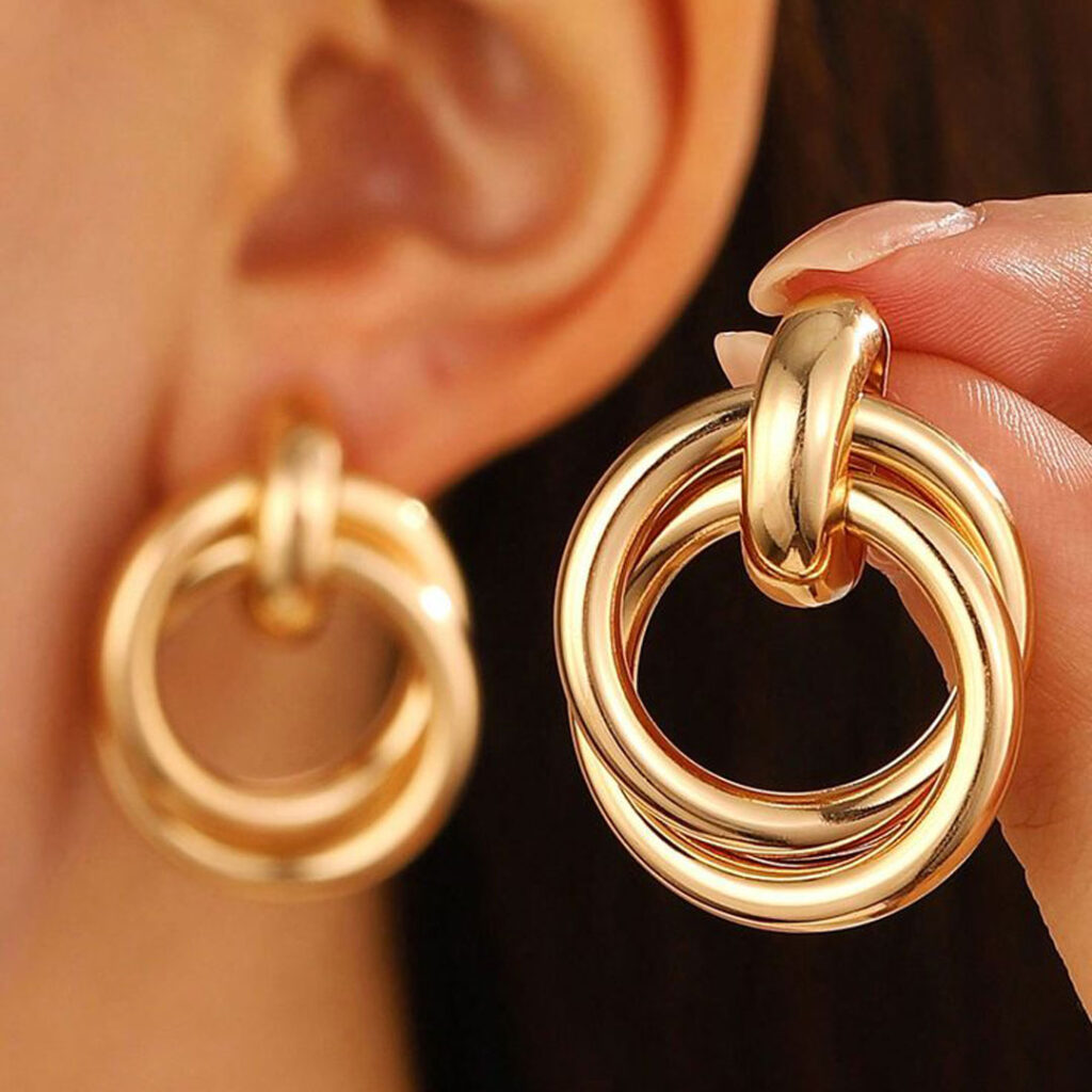 گوشواره حلقه‌ ای زنانه مدرن