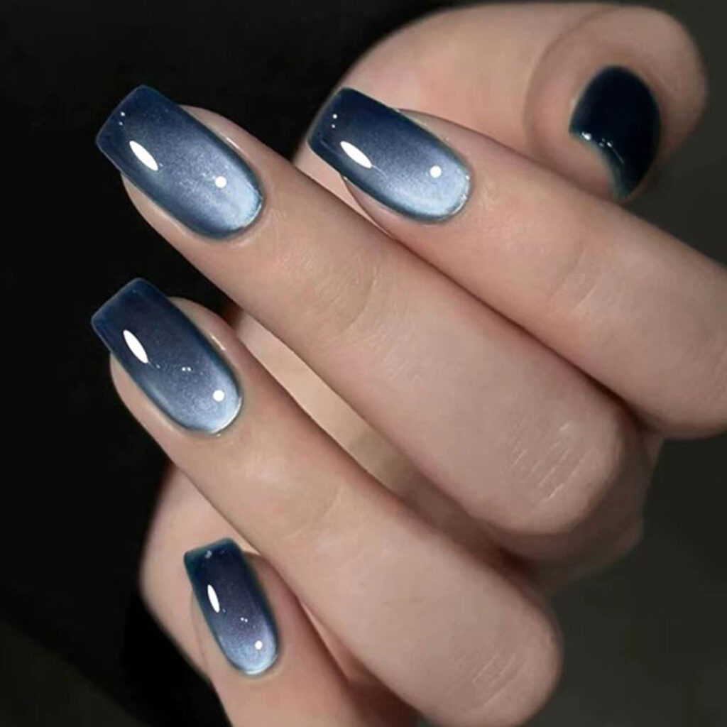 مدل ناخن Cat Eye آبی