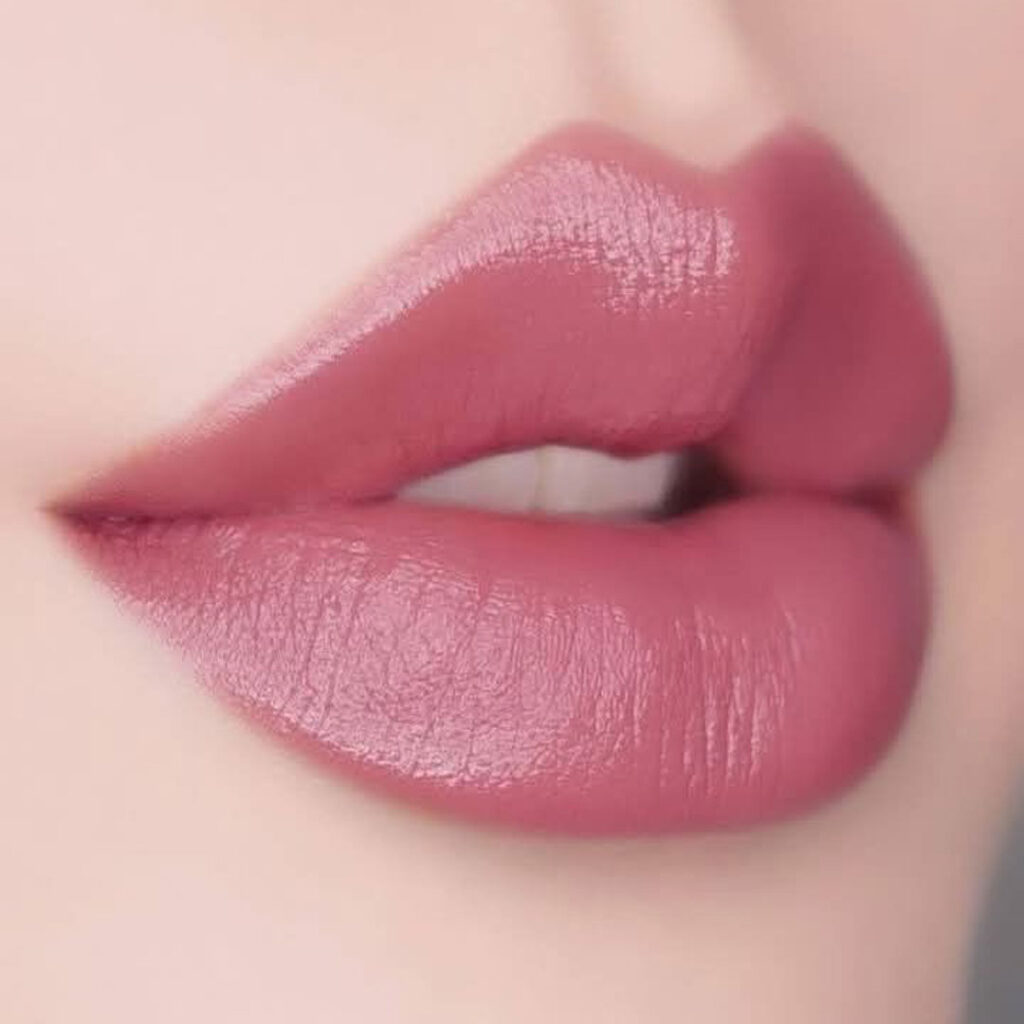 بهترین آرایش لب کره‌ ای