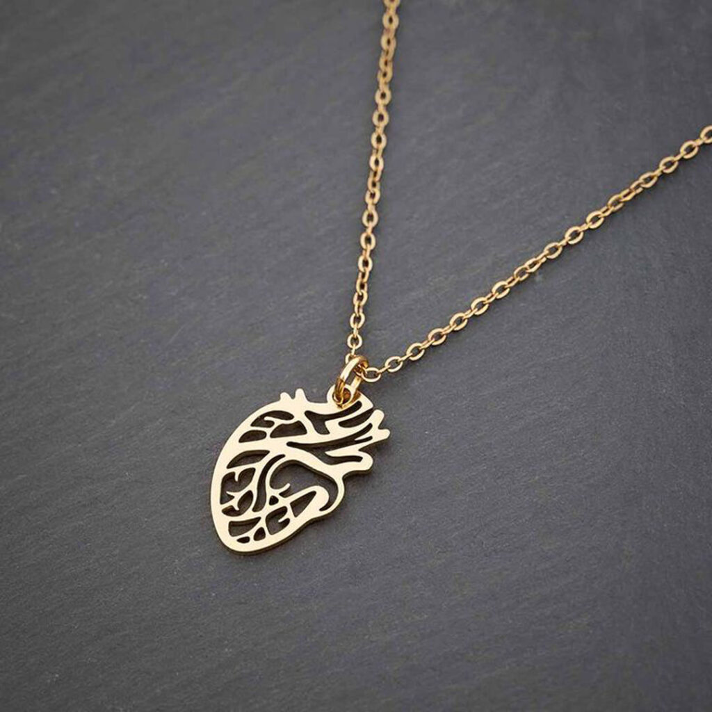 گردنبند آناتومیک قلب زیبا