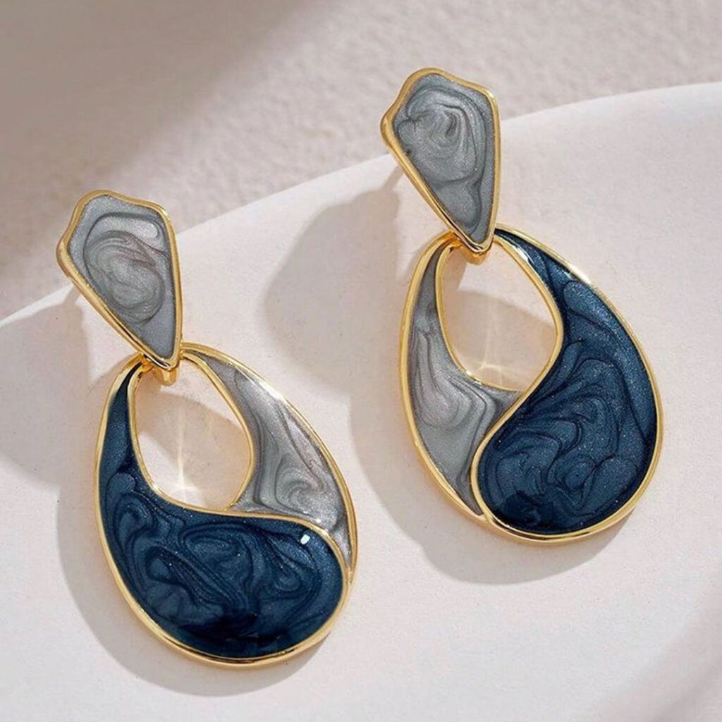 گوشواره‌ سنگی زنانه مدرن