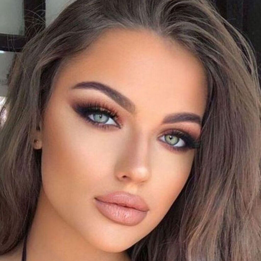 آرایش برای چشم‌ های آبی زیبا