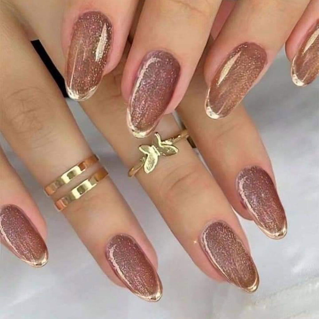 طراحی ناخن مینیمال شیک