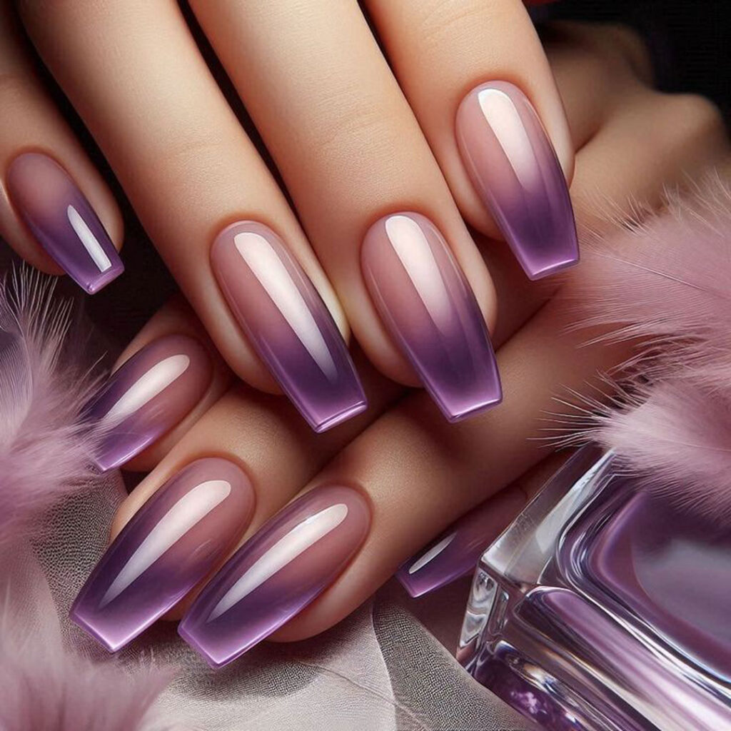 طراحی ناخن آمبره بنفش