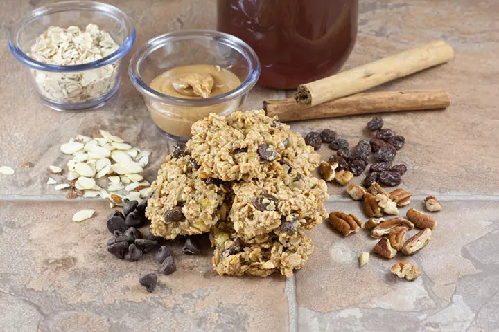 کوکی کره‌ بادام‌ زمینی و جو دوسر
