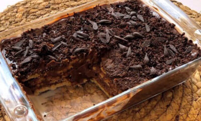 🍫 آموزش کیک دسر شکلاتی خانگی؛ طعم بی‌نظیر و ساده 🍰