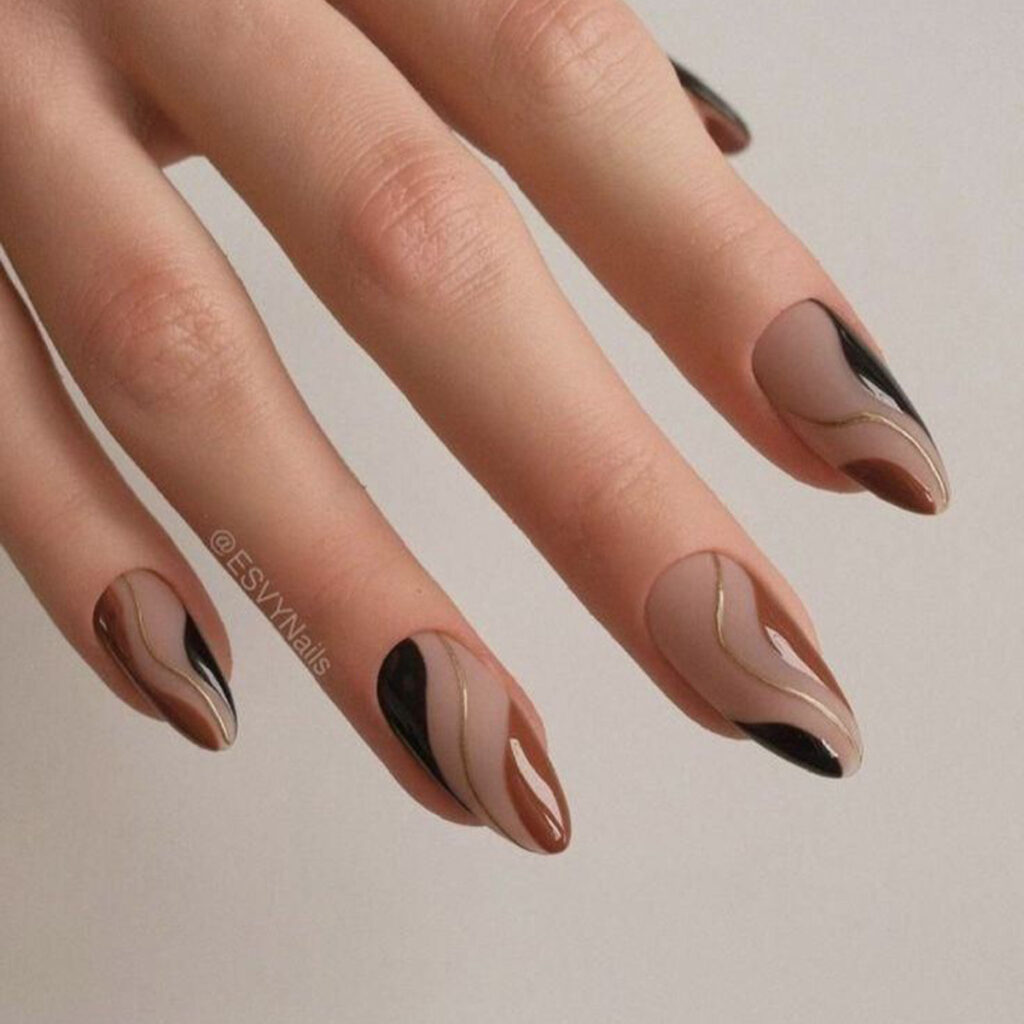 طراحی ناخن خاص