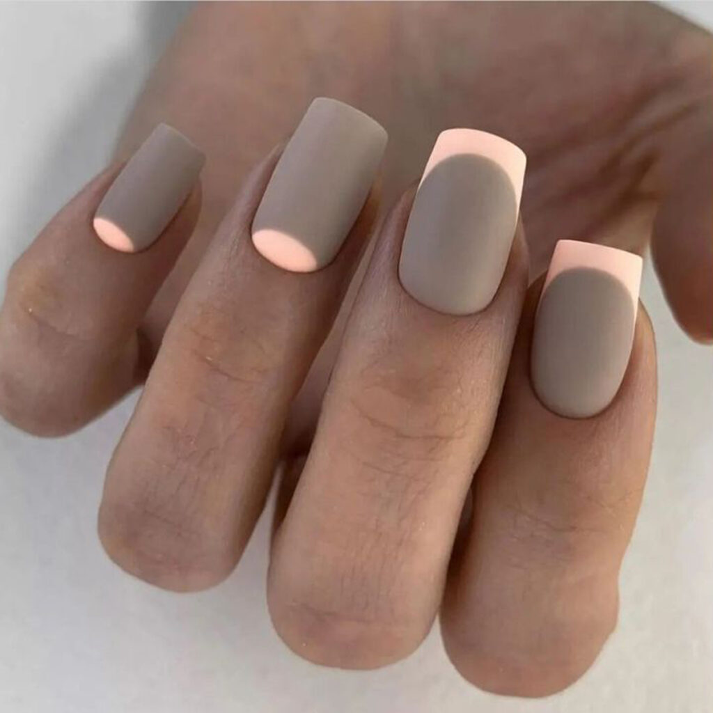 طراحی ناخن فرنچ