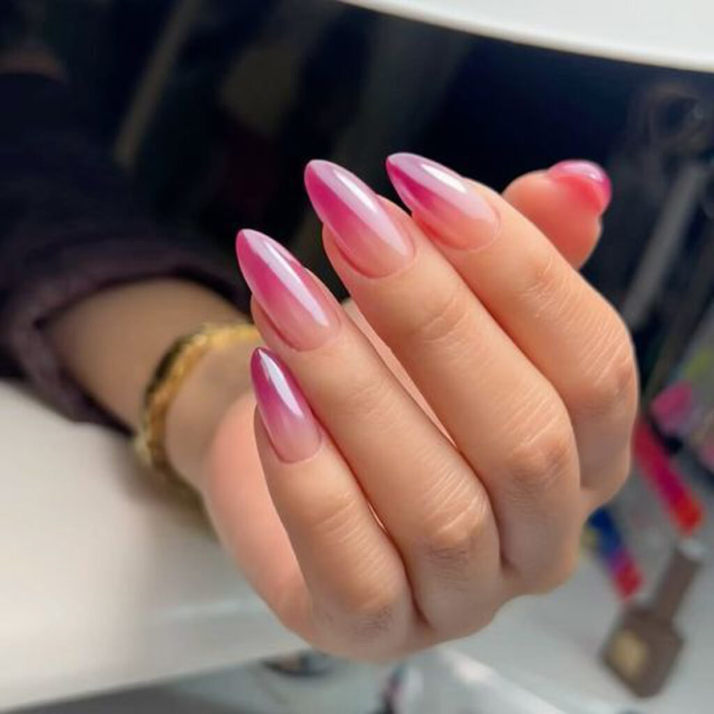 ناخن کروم آمبره صورتی
