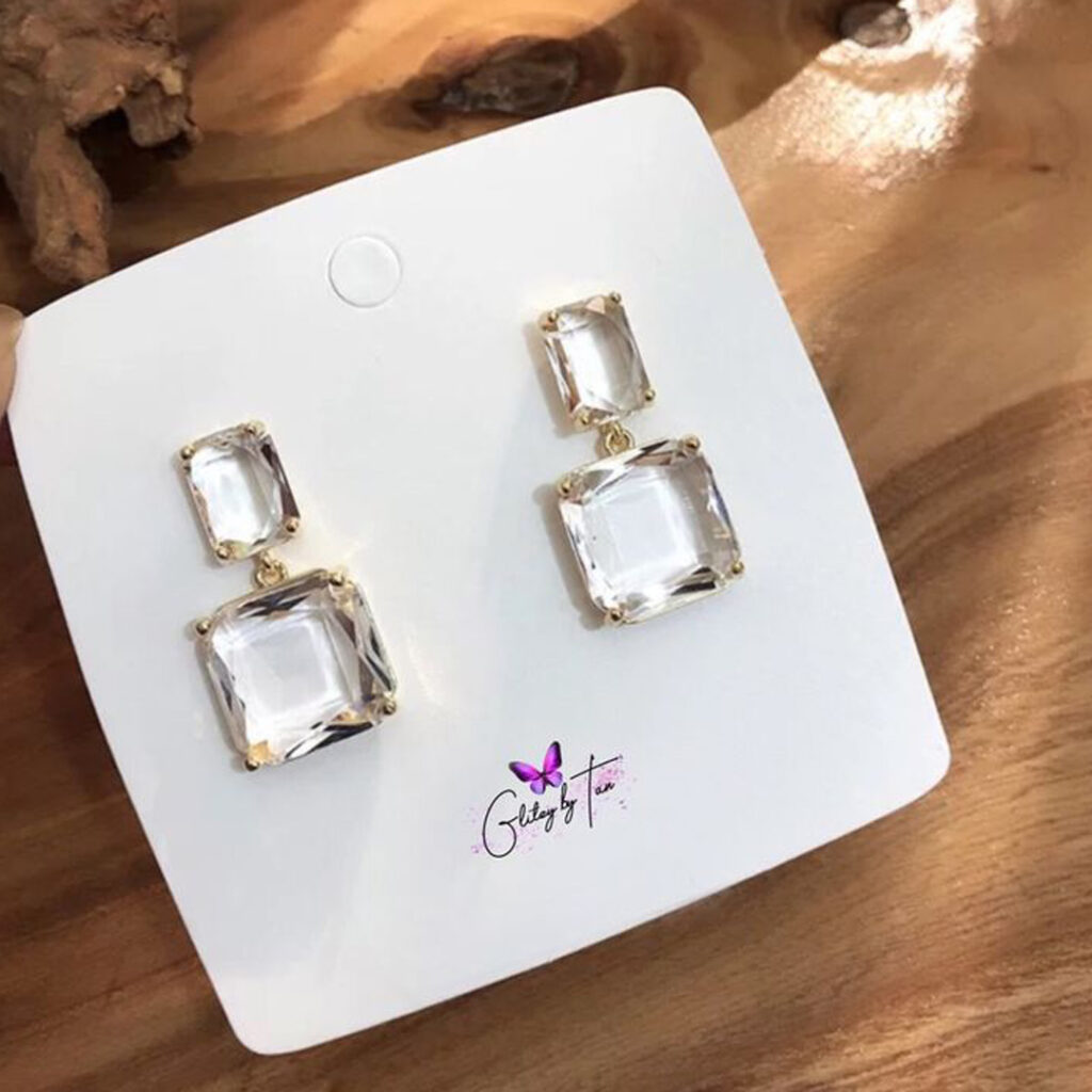 گوشواره زنانه شیشه ای