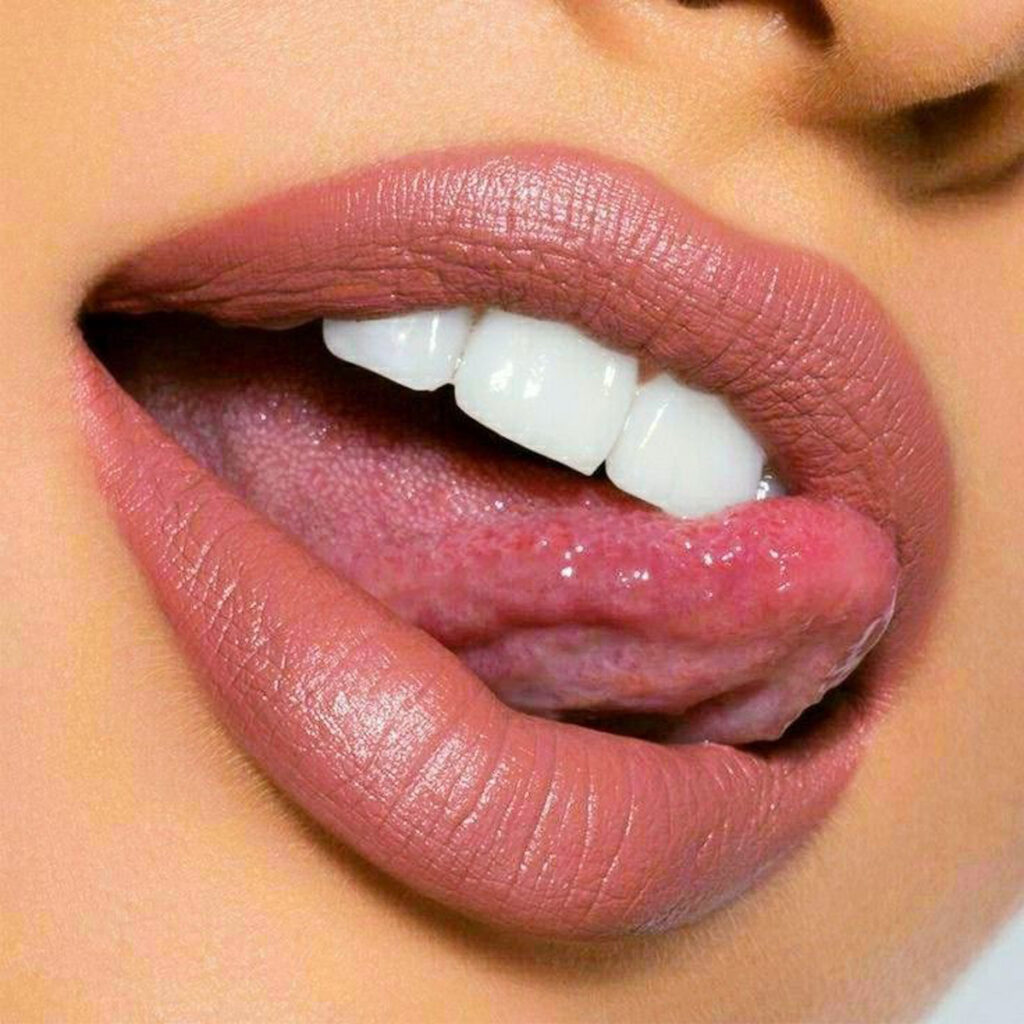 رنگ‌ رژ لب شیک