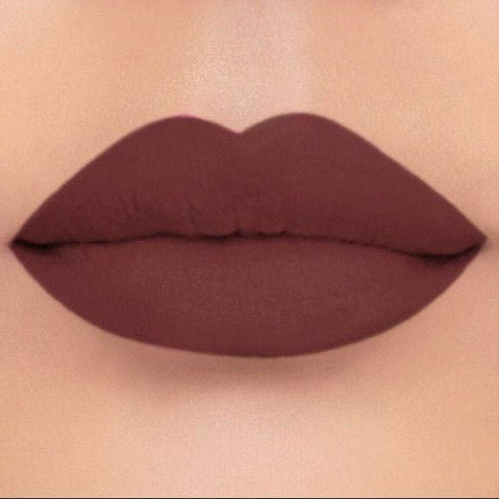 طیف‌ های رژ لب قهوه‌ ای مات