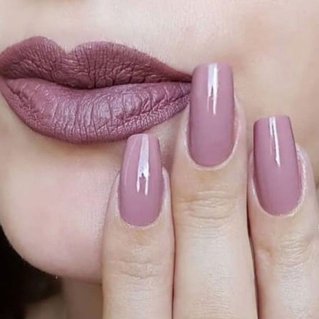رنگ رژ لب زیبا