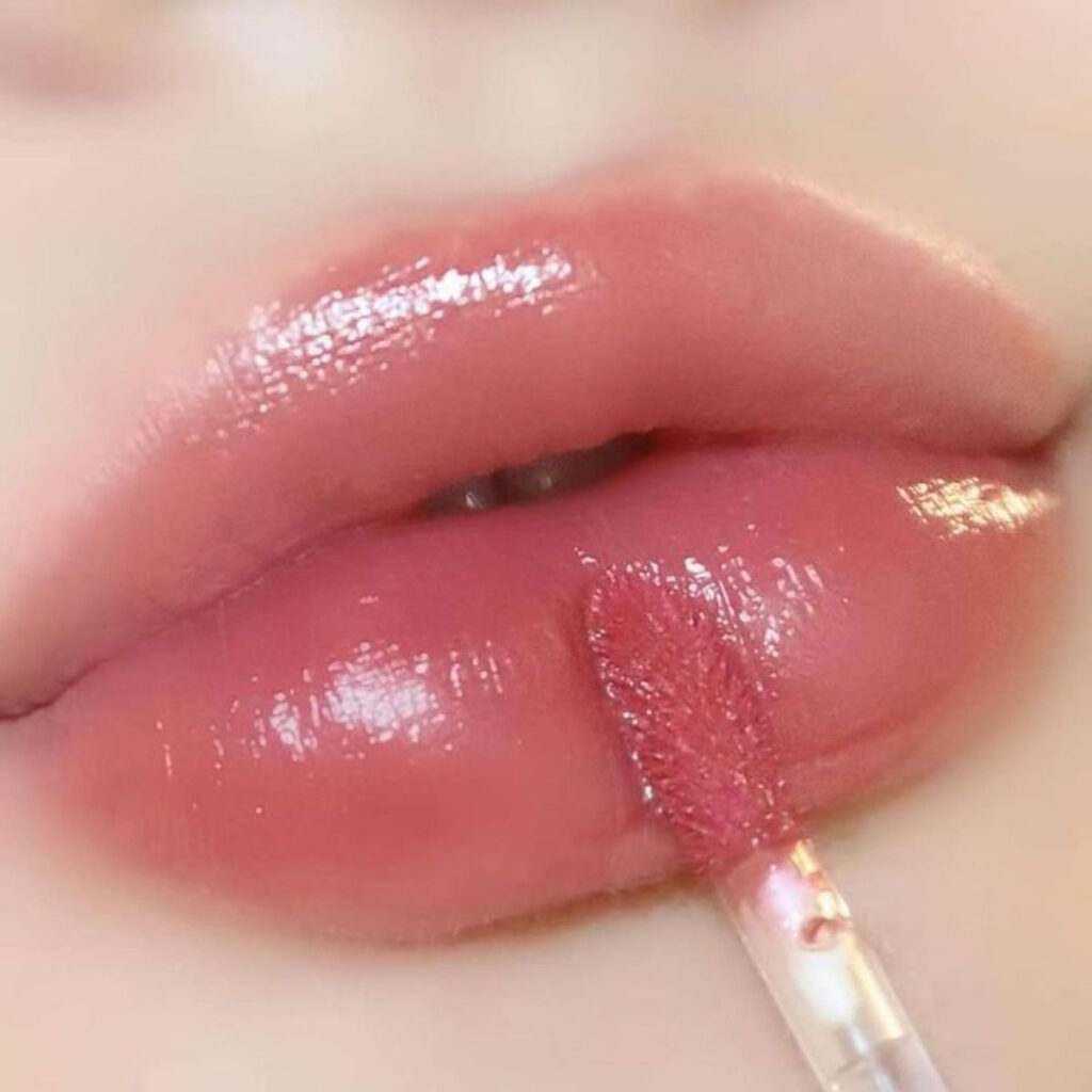 رنگ رژ لب ژله‌ ای نچرال