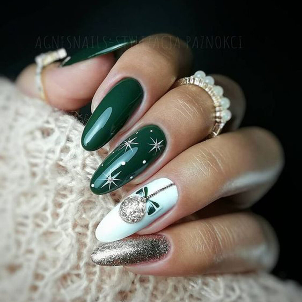 ناخن کریسمس مینیمال