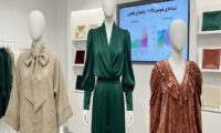 فراتر از مد! کشف قطعی ترندهای شومیز زنانه ۲۰۲۵: راهنمای بی‌نقص برای استایل مجلسی، کژوال و اوت‌فیت‌های هوشمندانه