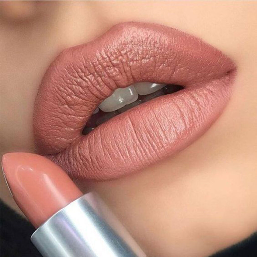 رنگ‌ های جذاب رژ لب مدرن