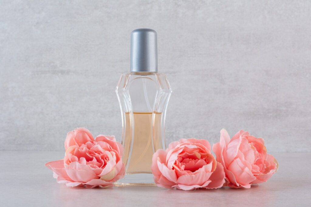 پرطرفدارترین عطرهای زنانه در حال حاضر